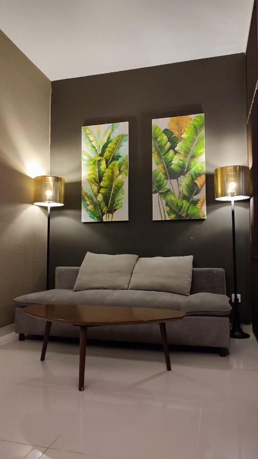 Apartment Amanjiwa 99r